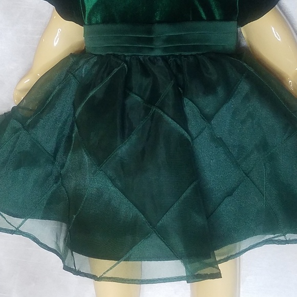 Holiday dress Rare Edition 6 months green velvet - Picture 2 of 5
